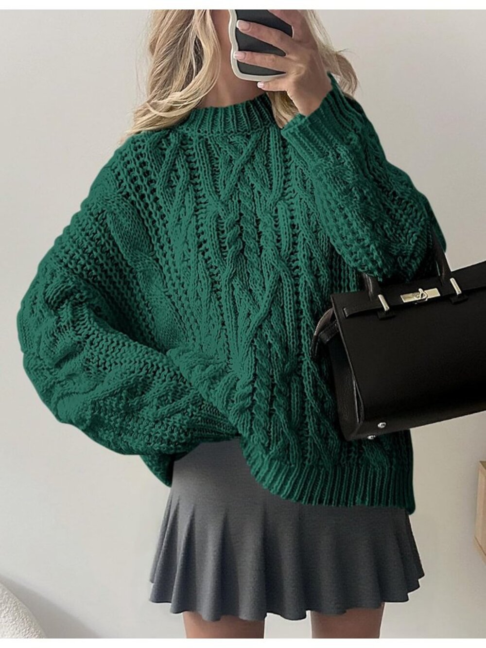 Women's Green Cozy Long Sleeve Loose Fitting Classic Crew Neck Fall Sweaters - Picture 6 of 6